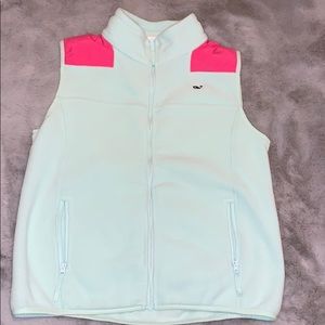 Girls Vineyard vines fleece vest